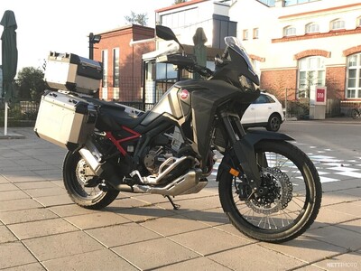 Honda CRF 1100L Africa twin DCT 2022