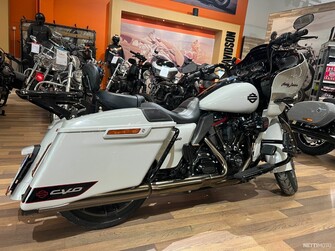 Harley-Davidson CVO  2020