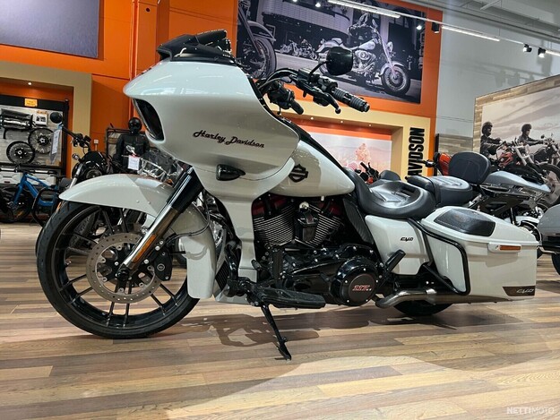 Harley-Davidson CVO  2020